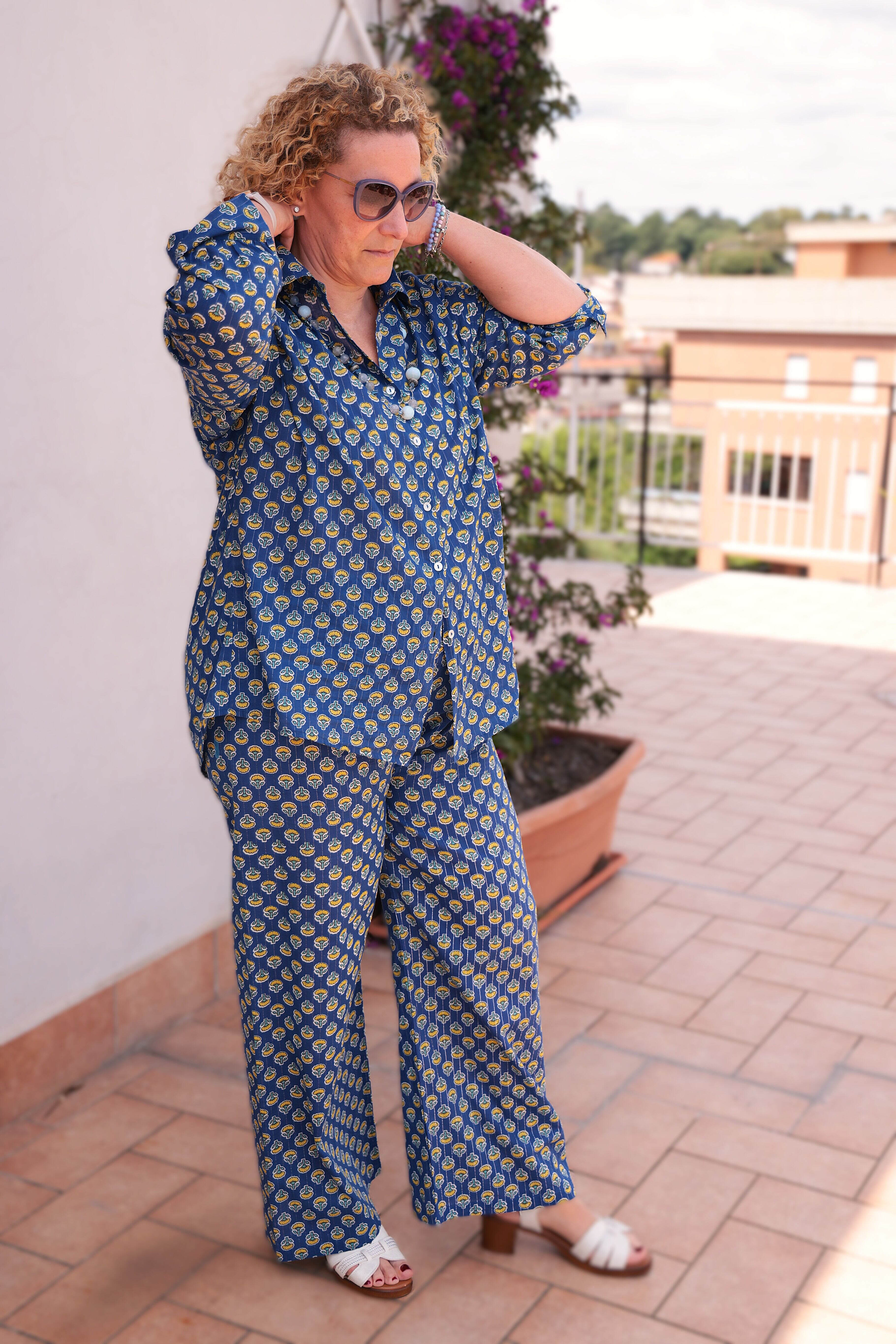 Pantalone Paje gamba palazzo cotone floreale blu polvere