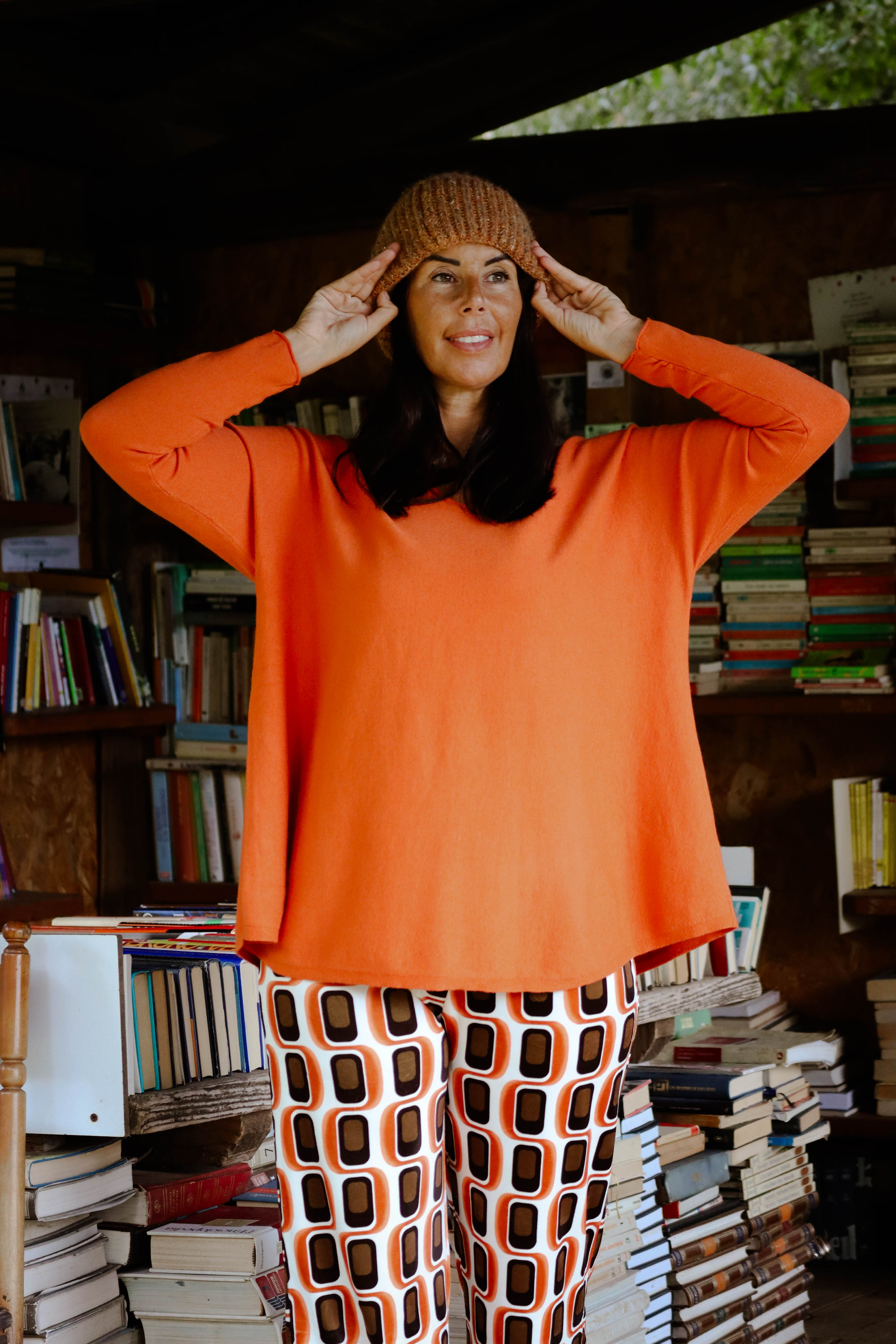 Maglione collo a v Zucca viscosa e modal over size