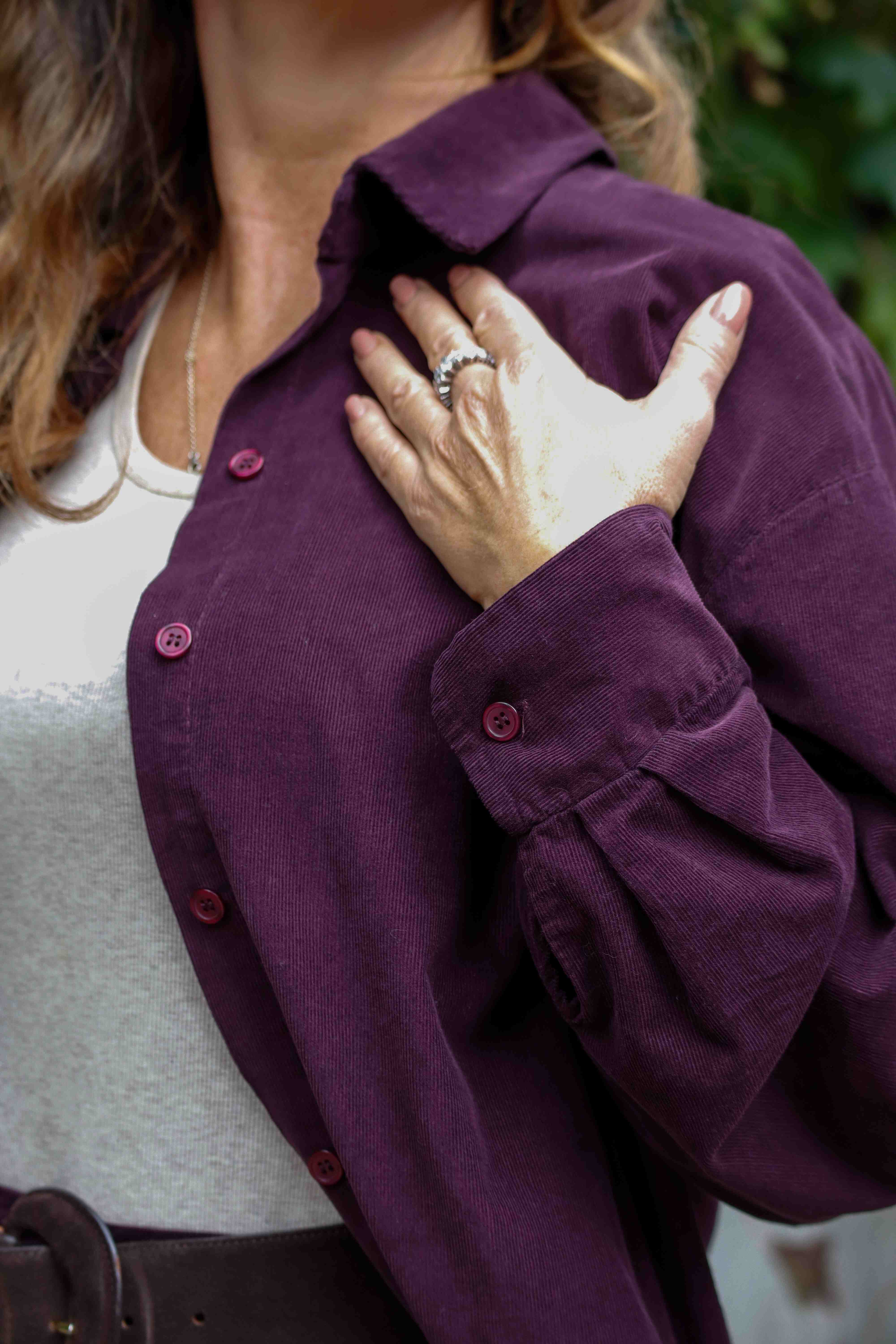 Soffio aubergine shirt (corduroy)