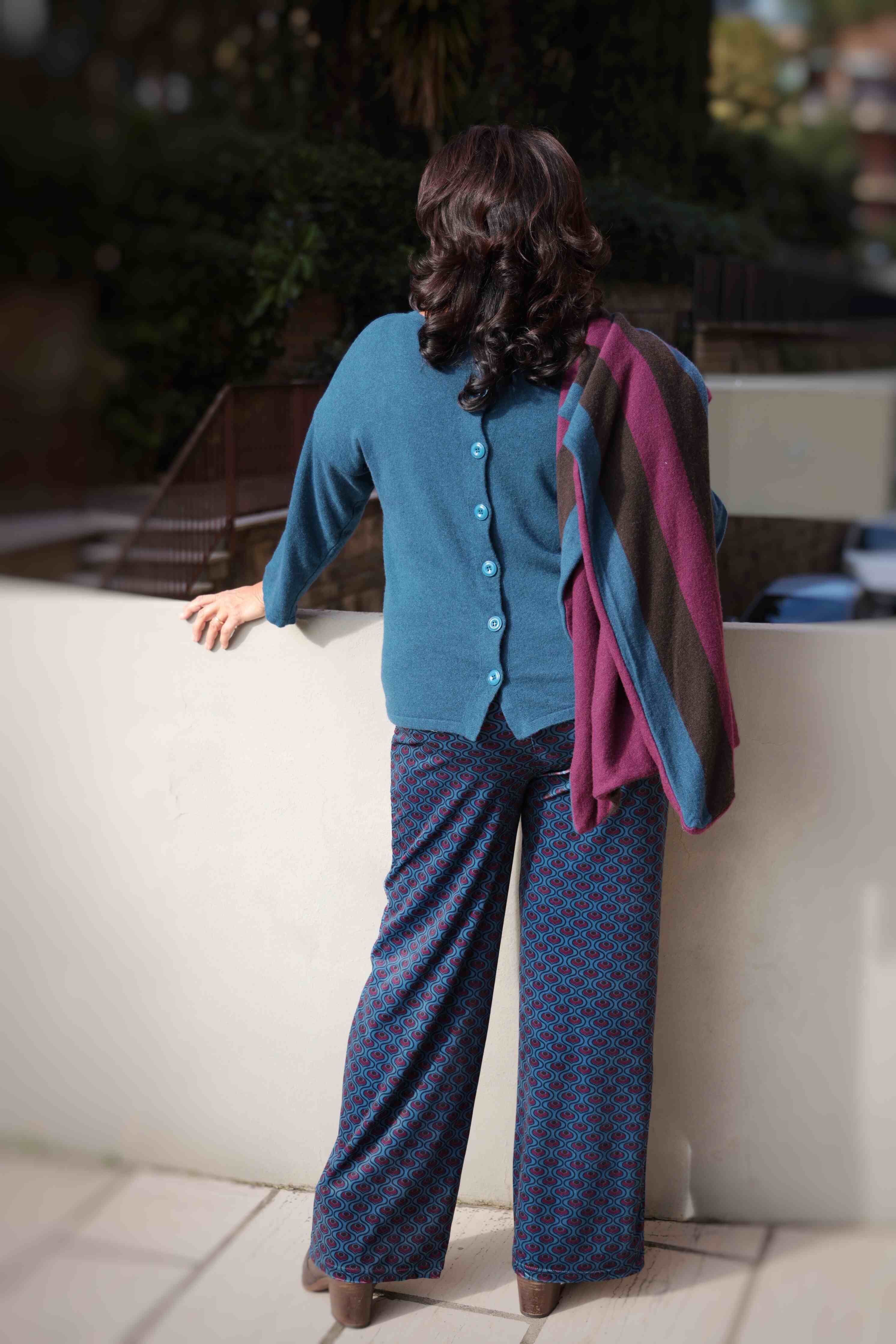 Velvet trousers with teal and burgundy geometries (velvet)
