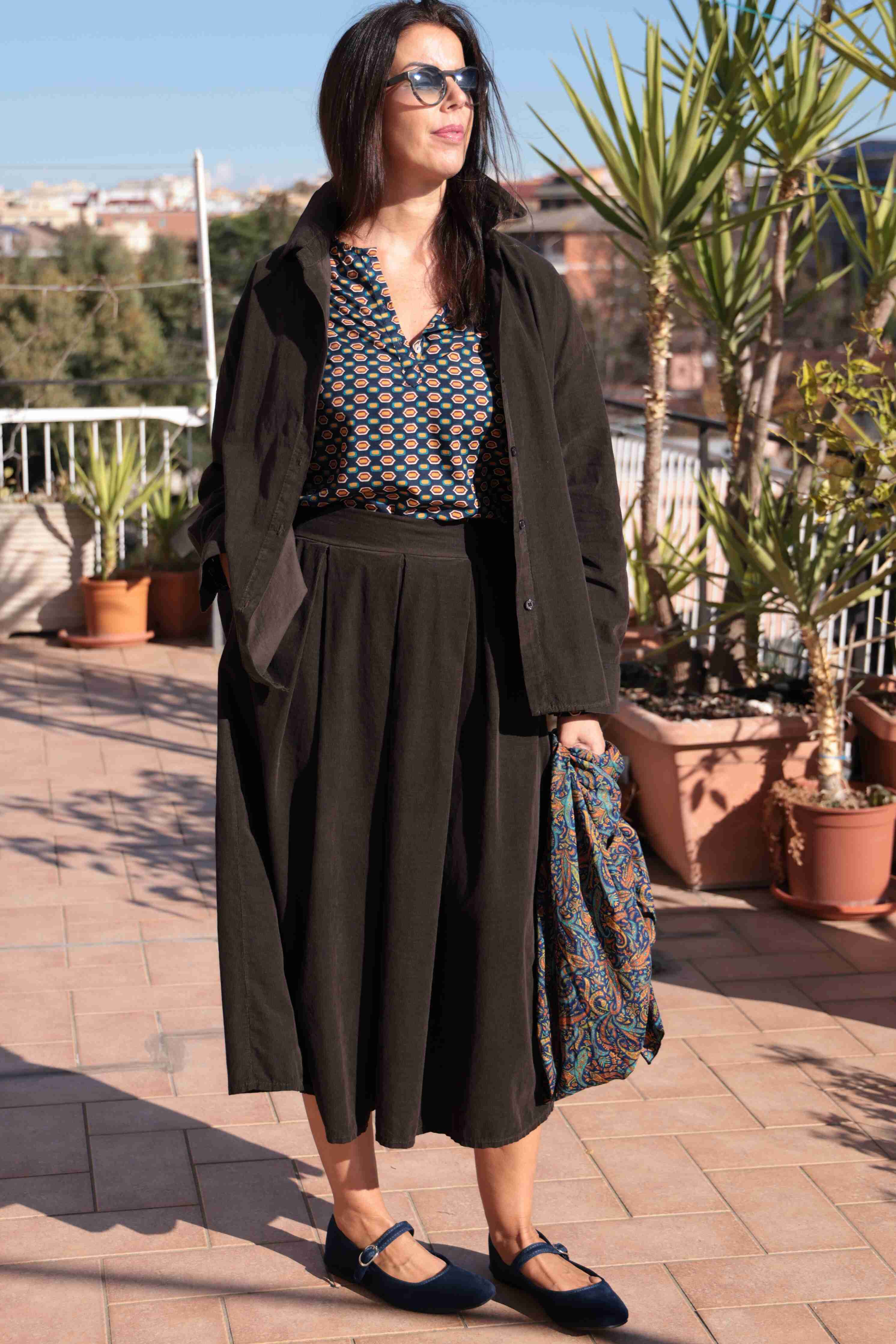 Falda Essenza Midi Marrón (Pana)