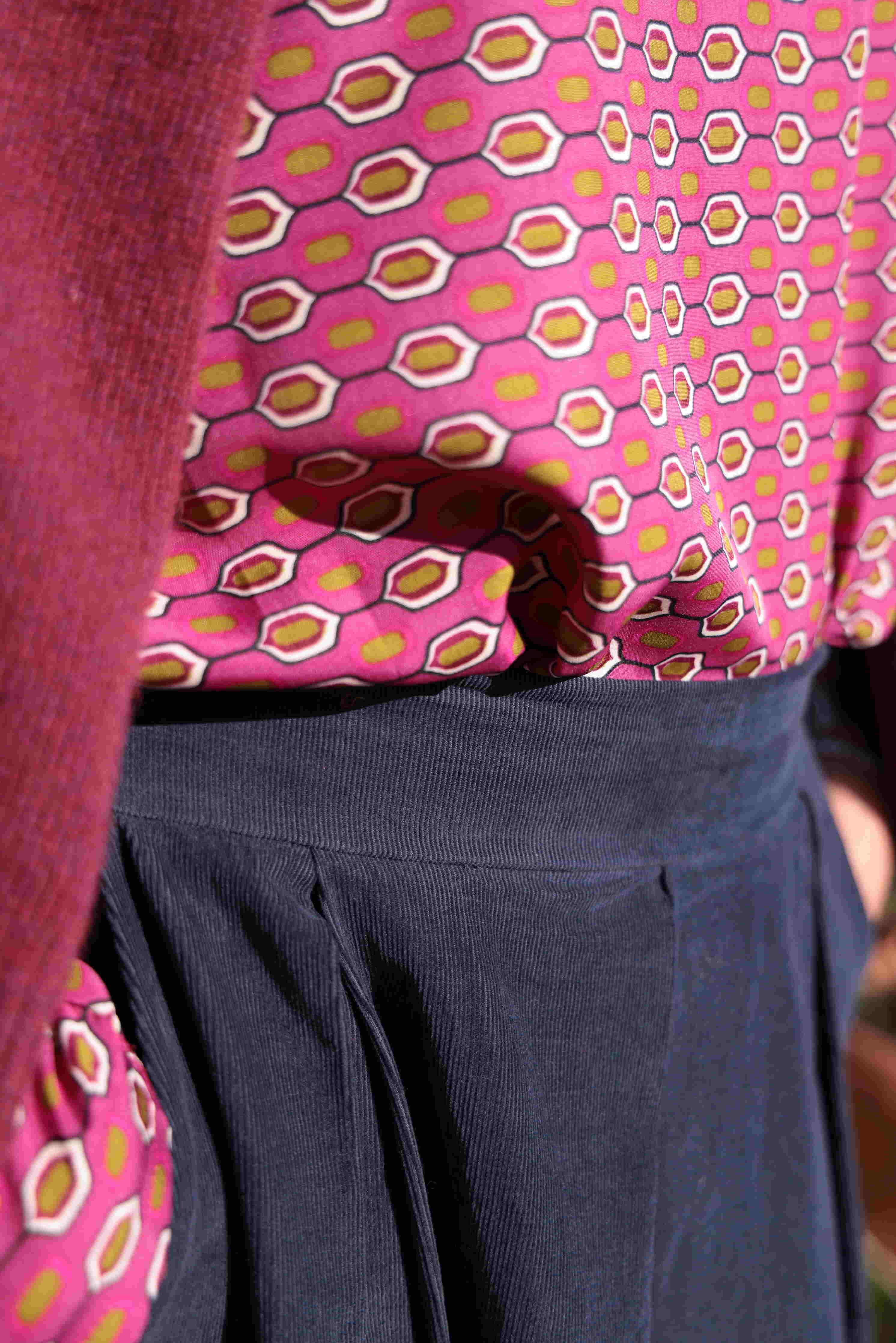 Falda Midi Essenza en Azul (Pana)