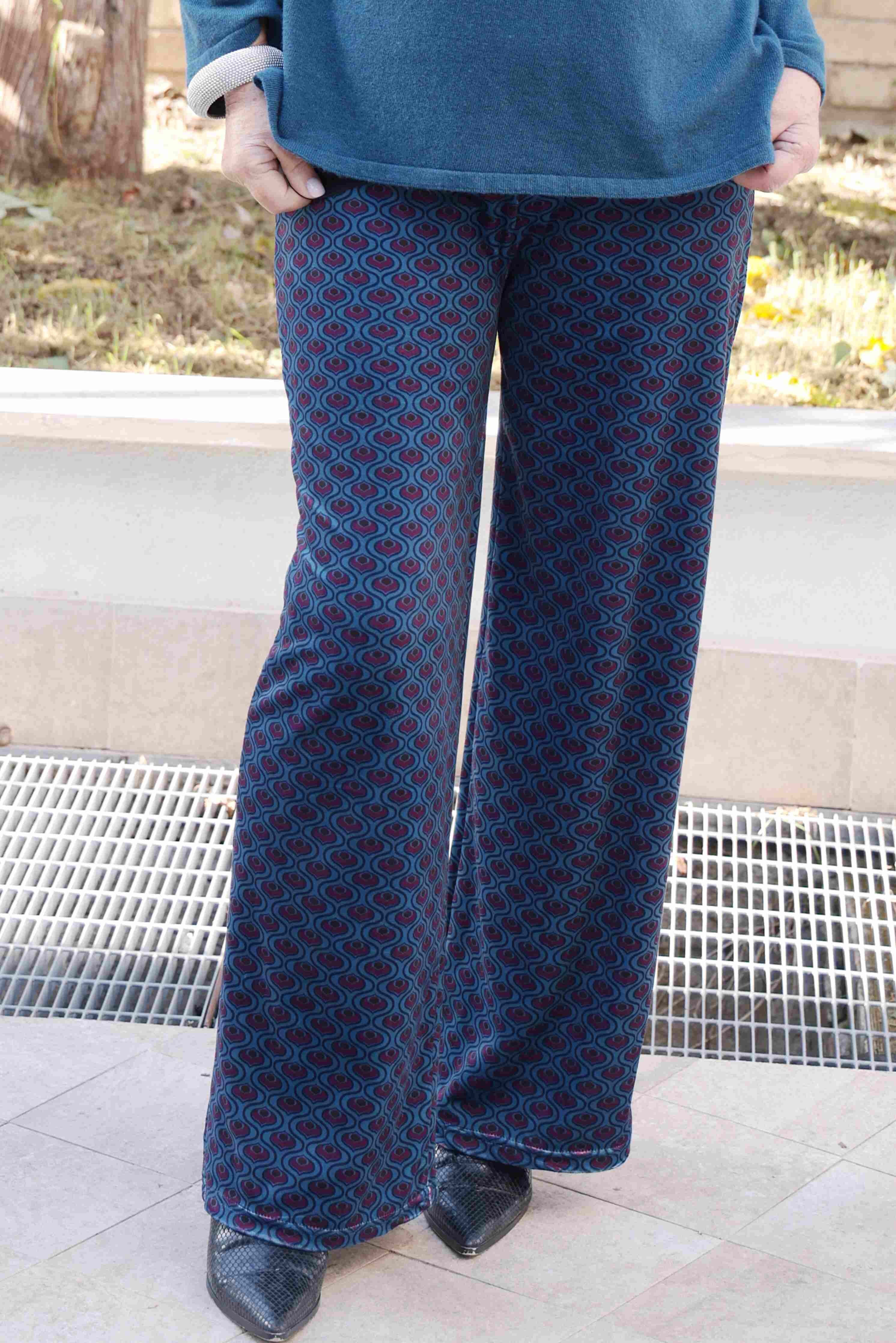 Pantalone Velvet Geometrie ottanio e bordeaux (vellutina)