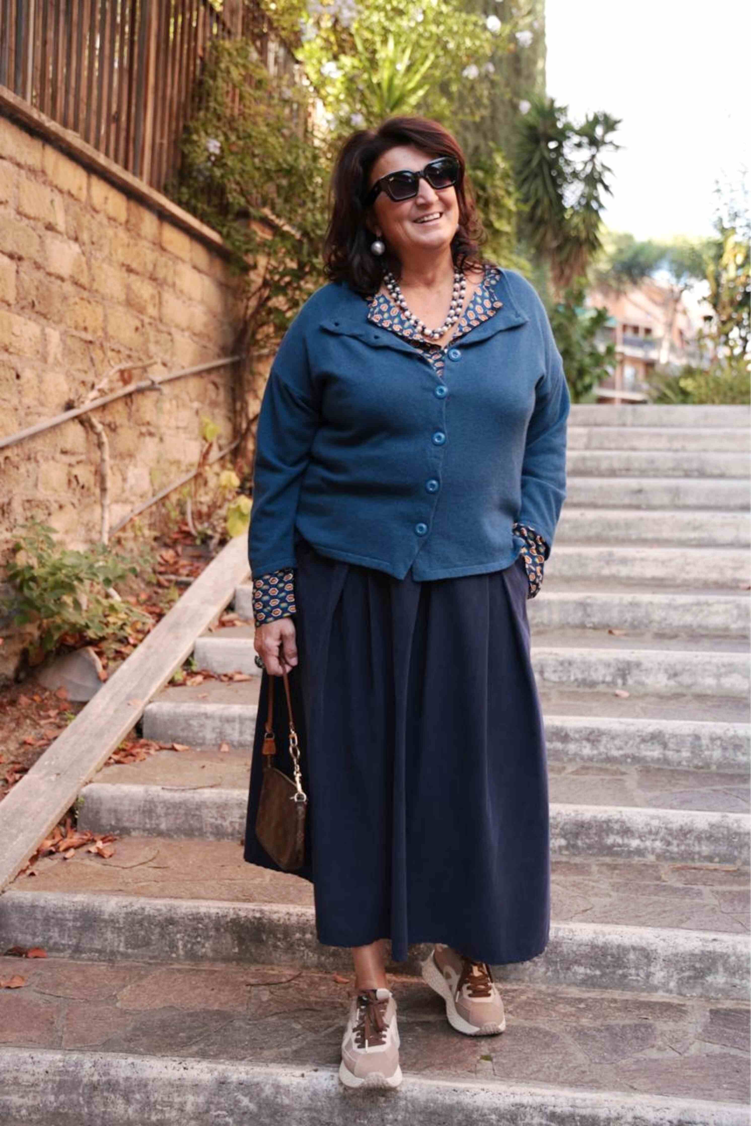 Falda Midi Essenza en Azul (Pana)