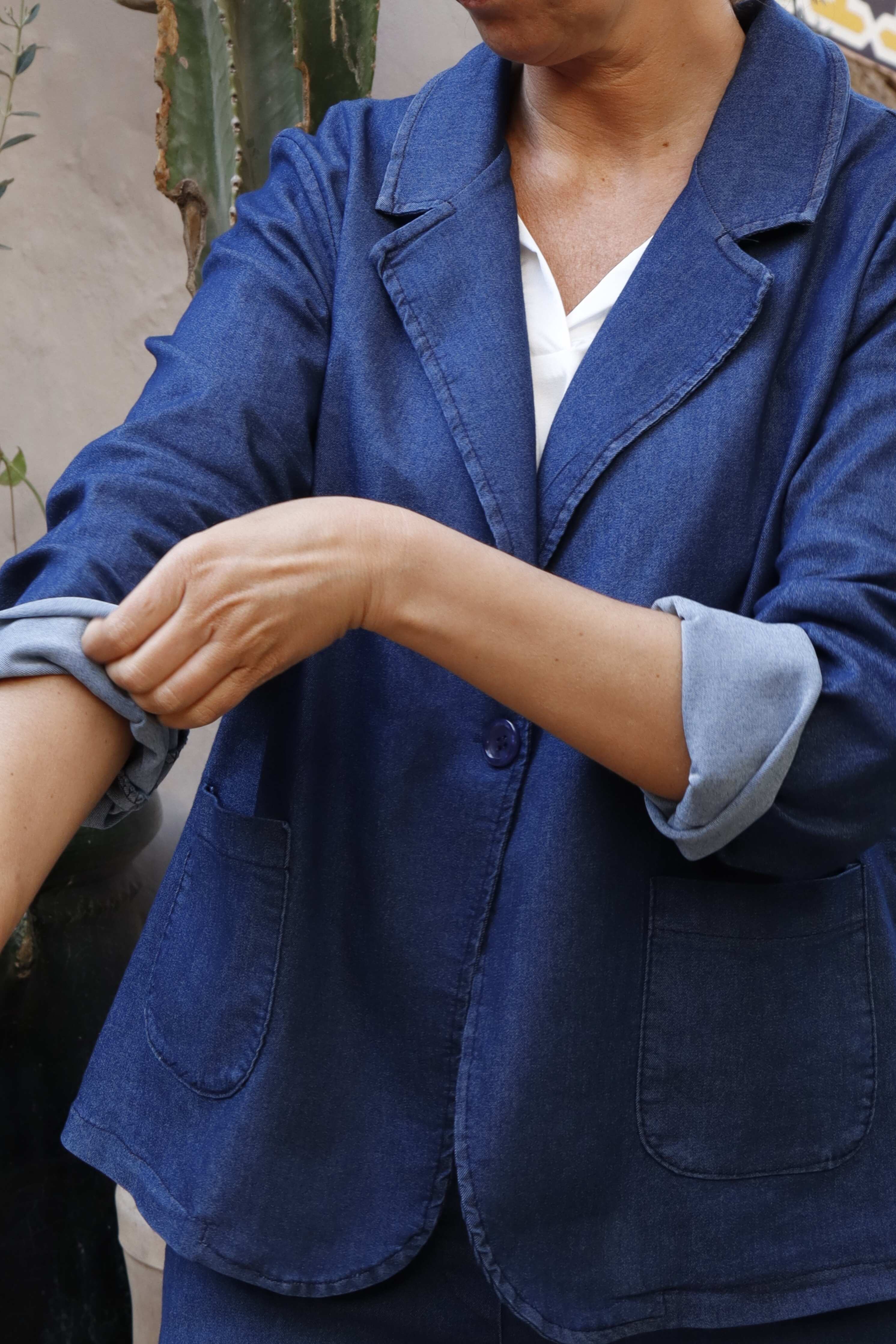 Giacca jeans elasticizzata taglio over size