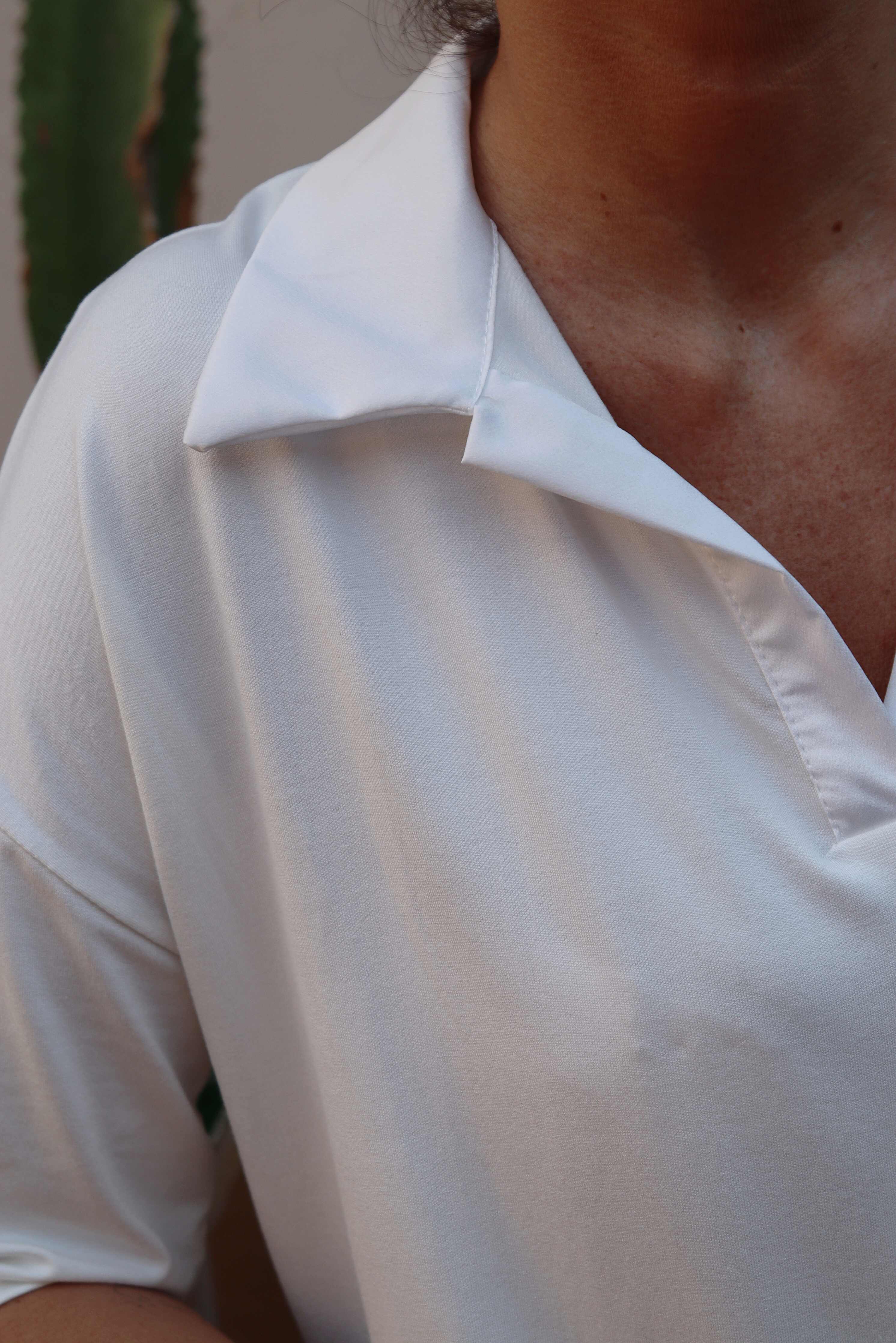 Blusa Bianca in Jersey di Viscosa con Colletto in Raso