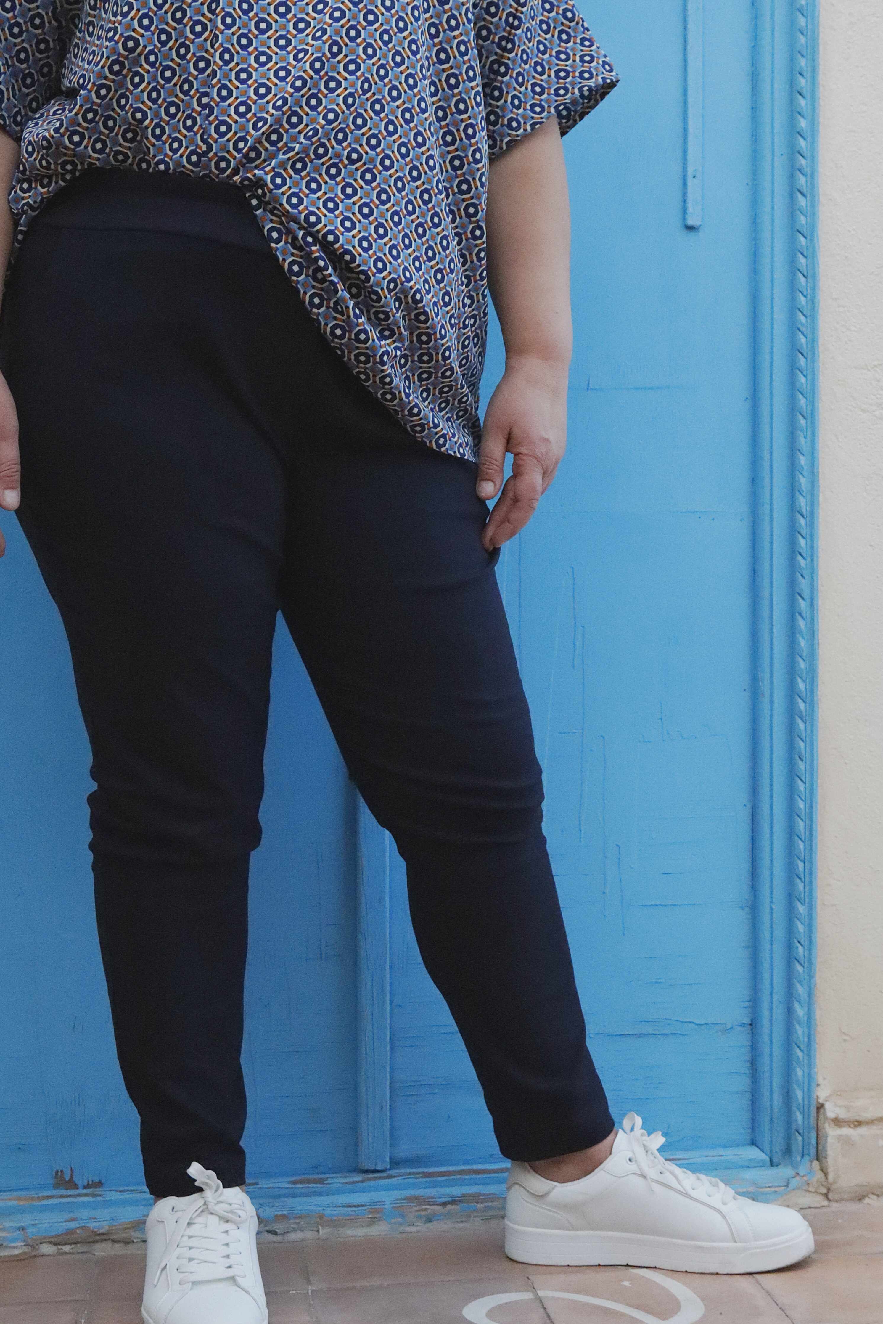 Pantalone dritto Blu in Jersey di Tecnoviscosa Stretch