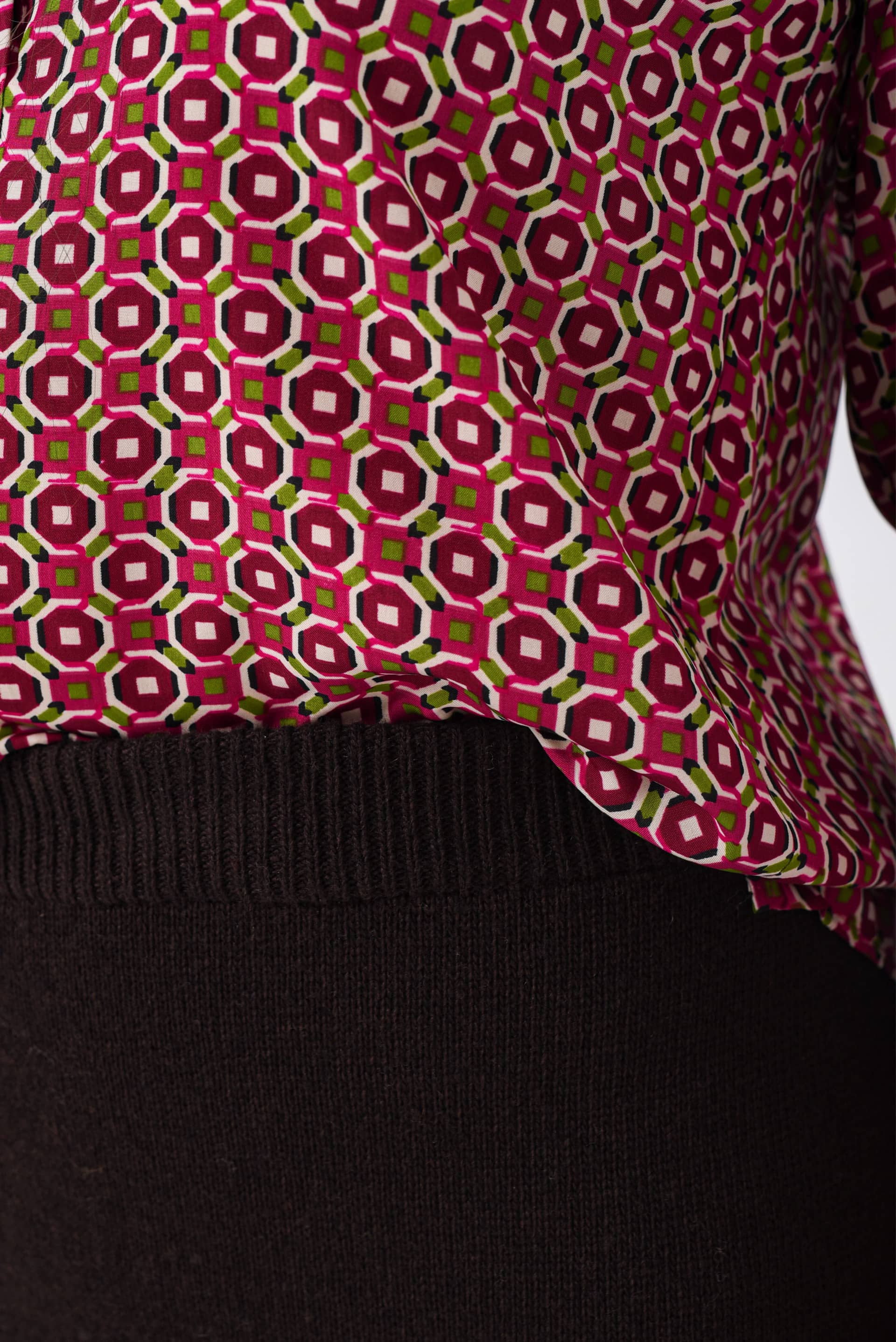 Gonna Eclissi a matita in lana e cashmere con spacco laterale.