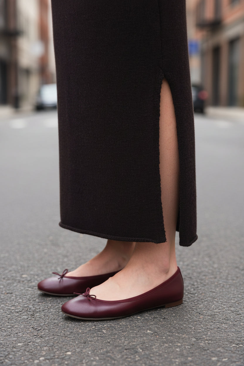 Gonna Eclissi a matita in lana e cashmere con spacco laterale.