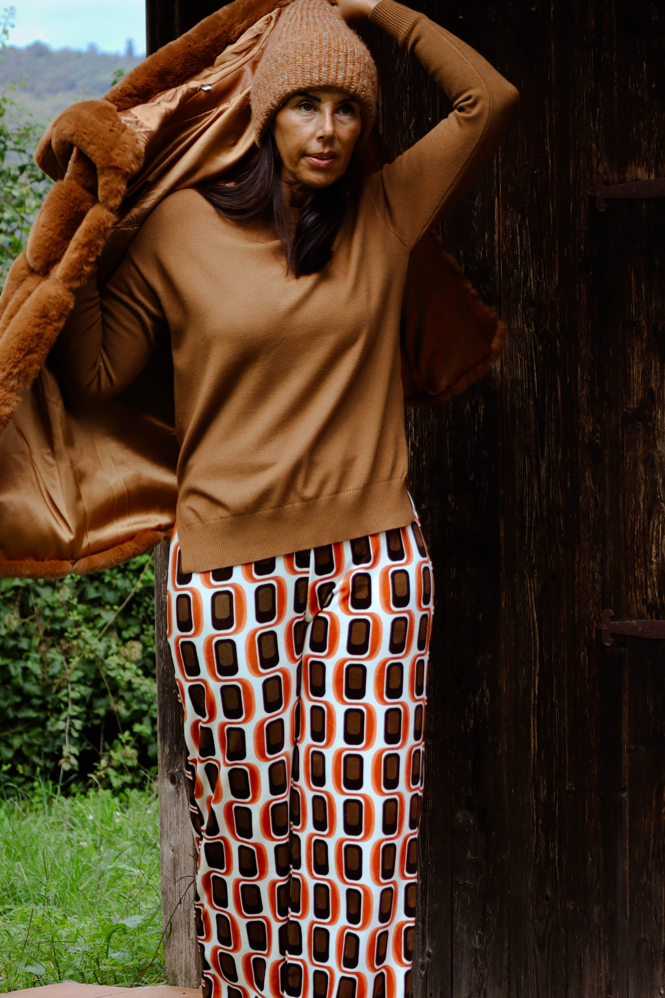 Maglione girocollo viscosa colore carammello
