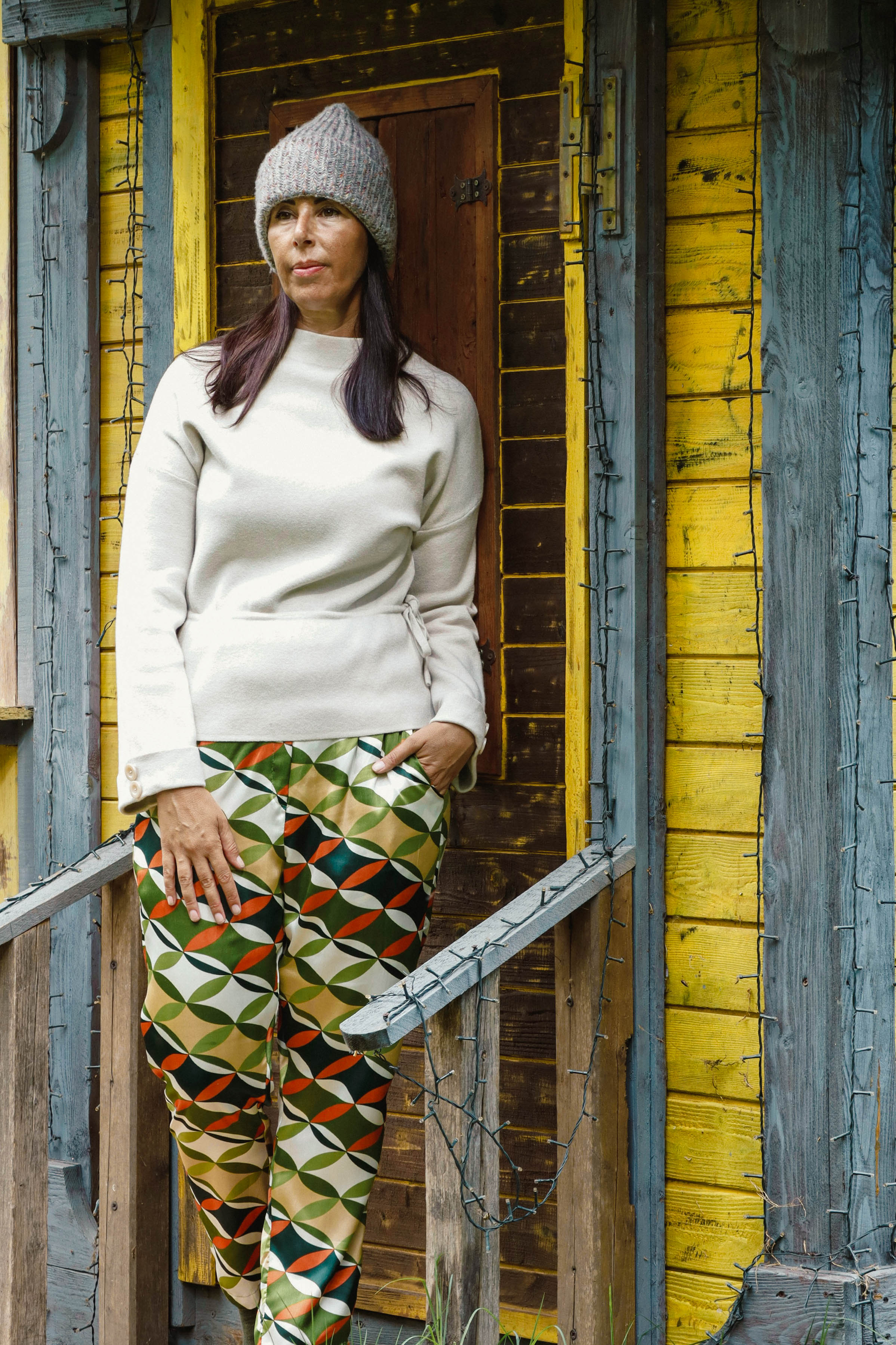 Pantalone Seta geometrico modello capri zucca e cachi