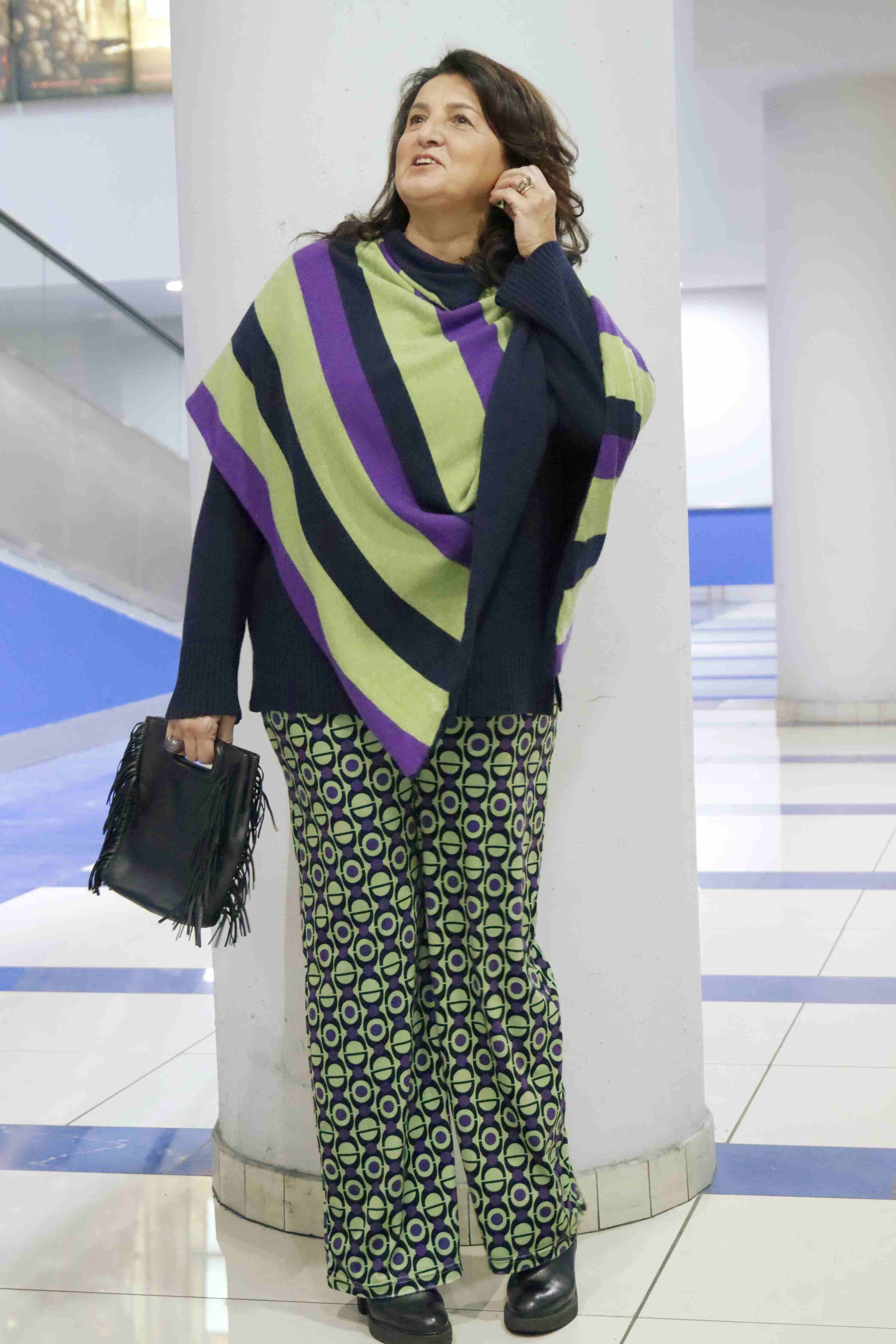 Poncho double face righe e tinta unita doppio strato lana e cashmere viola e pistacchio