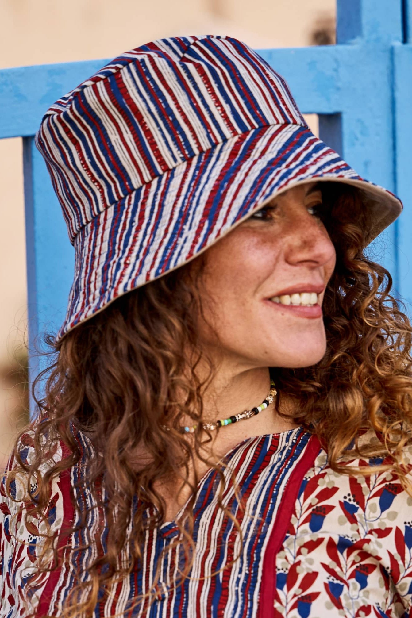 Cappello 100% Cotone double face Granada esencial