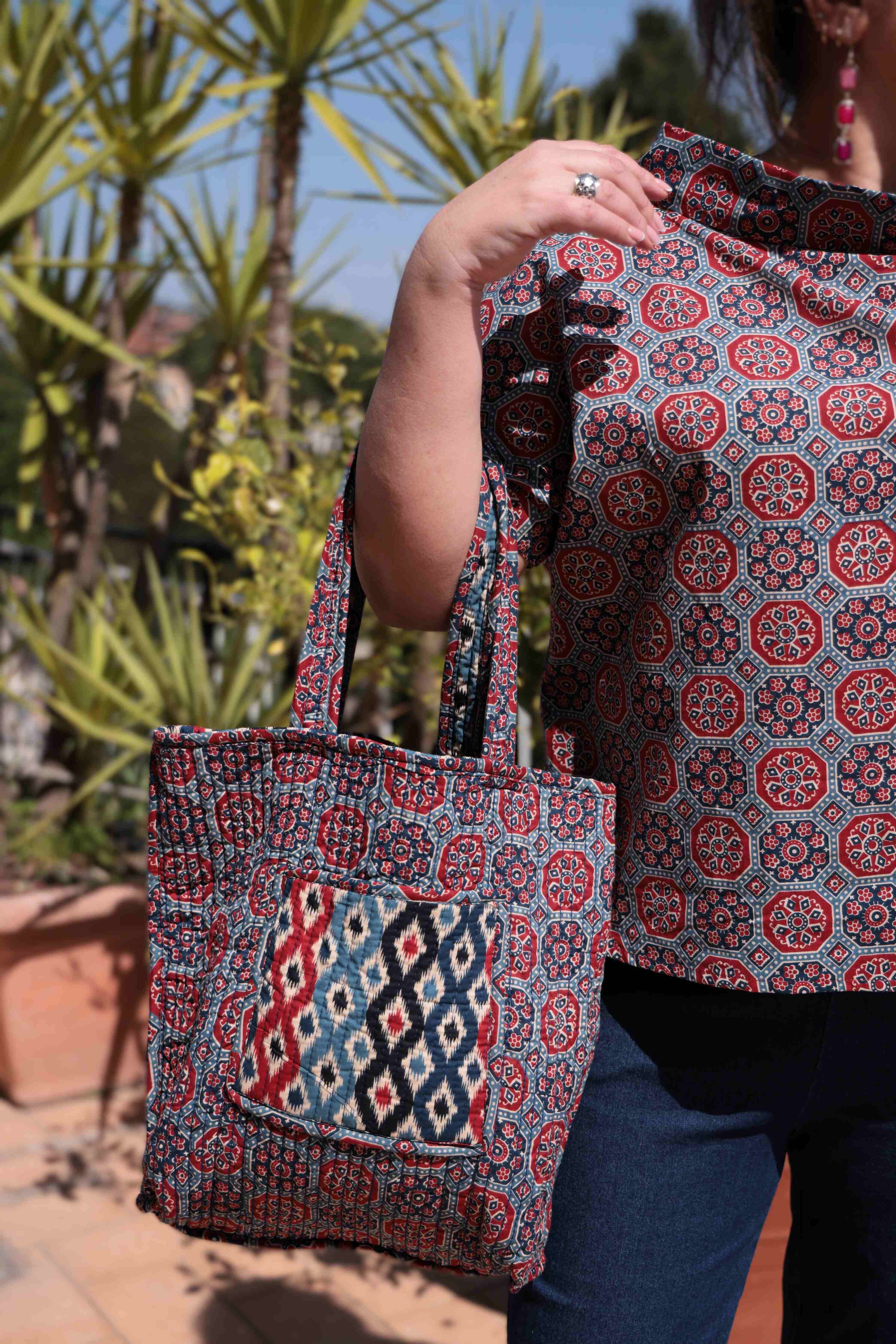 Borsa in cotone trapuntato double face