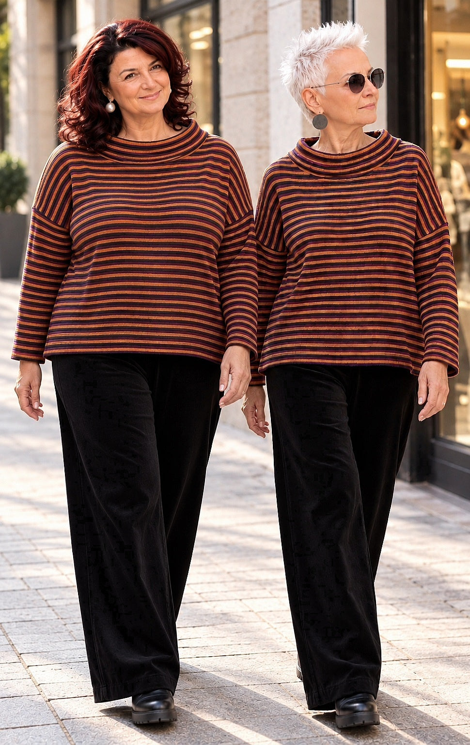Maglione Nives a righe viola marrone arancio donna in lana Tessimete – capo indossato