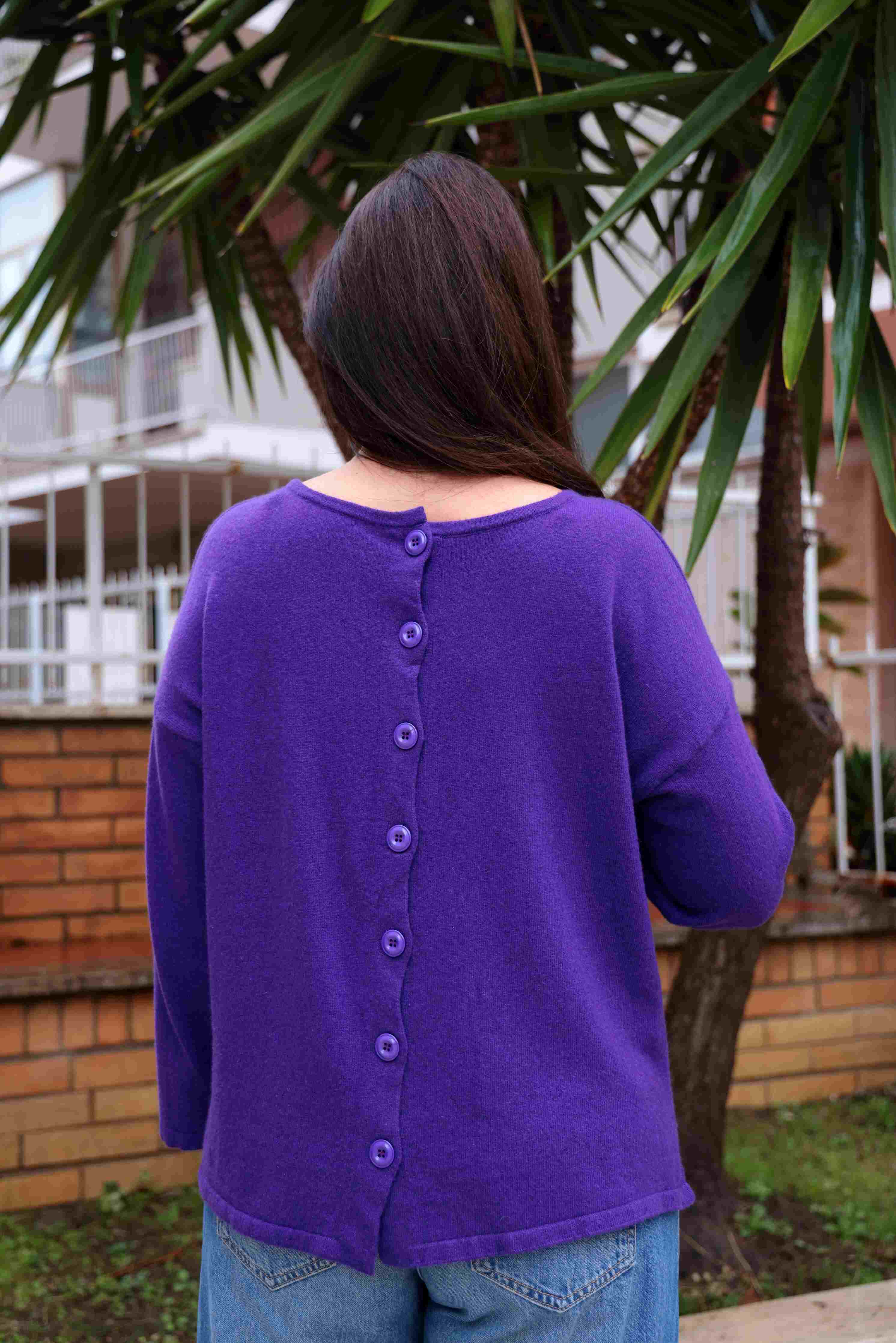 Maglione double face taglio a scatola con bottoni lana e cashmere viola