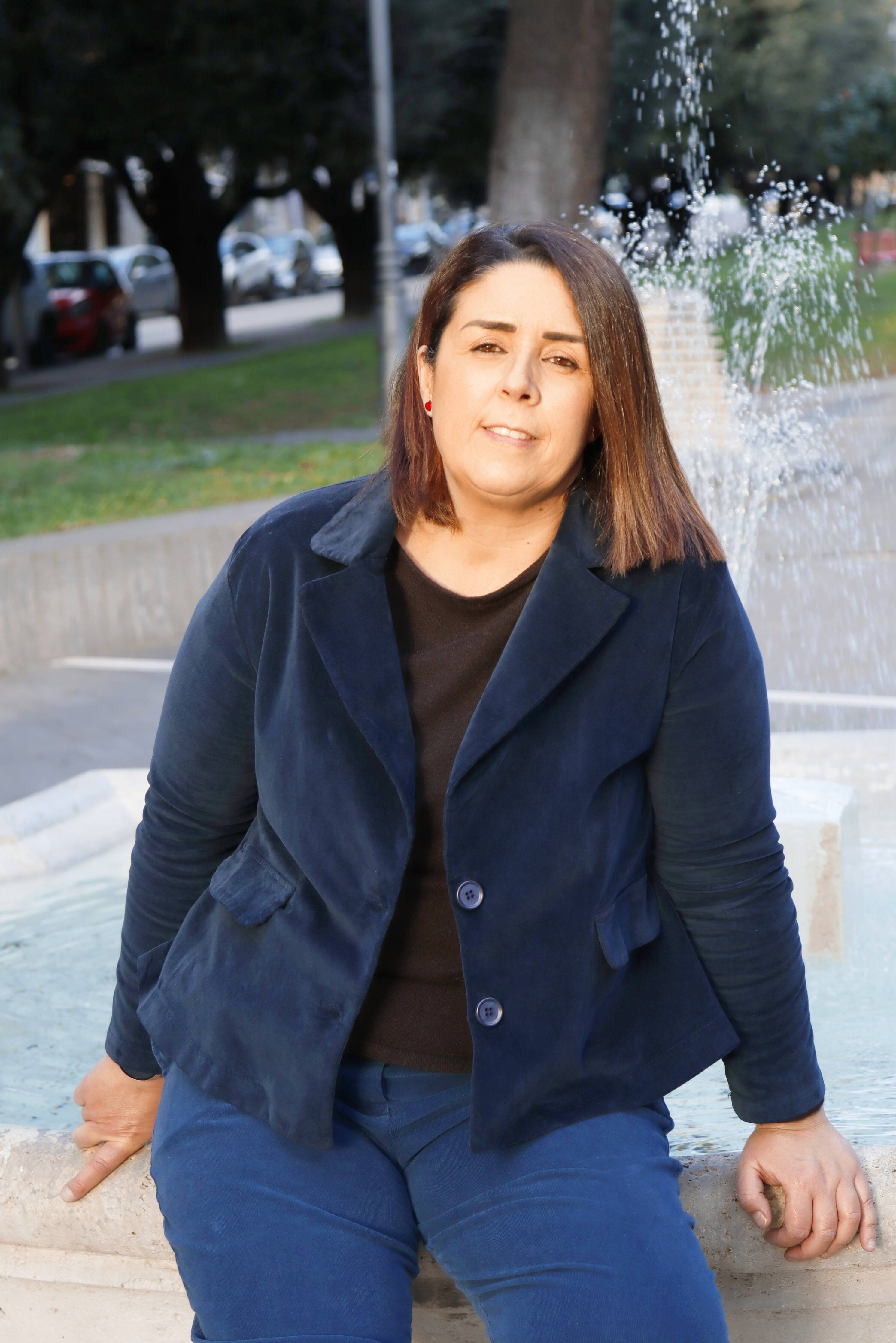 Giacca in velluto liscio elasticizzato di cotone colore blu