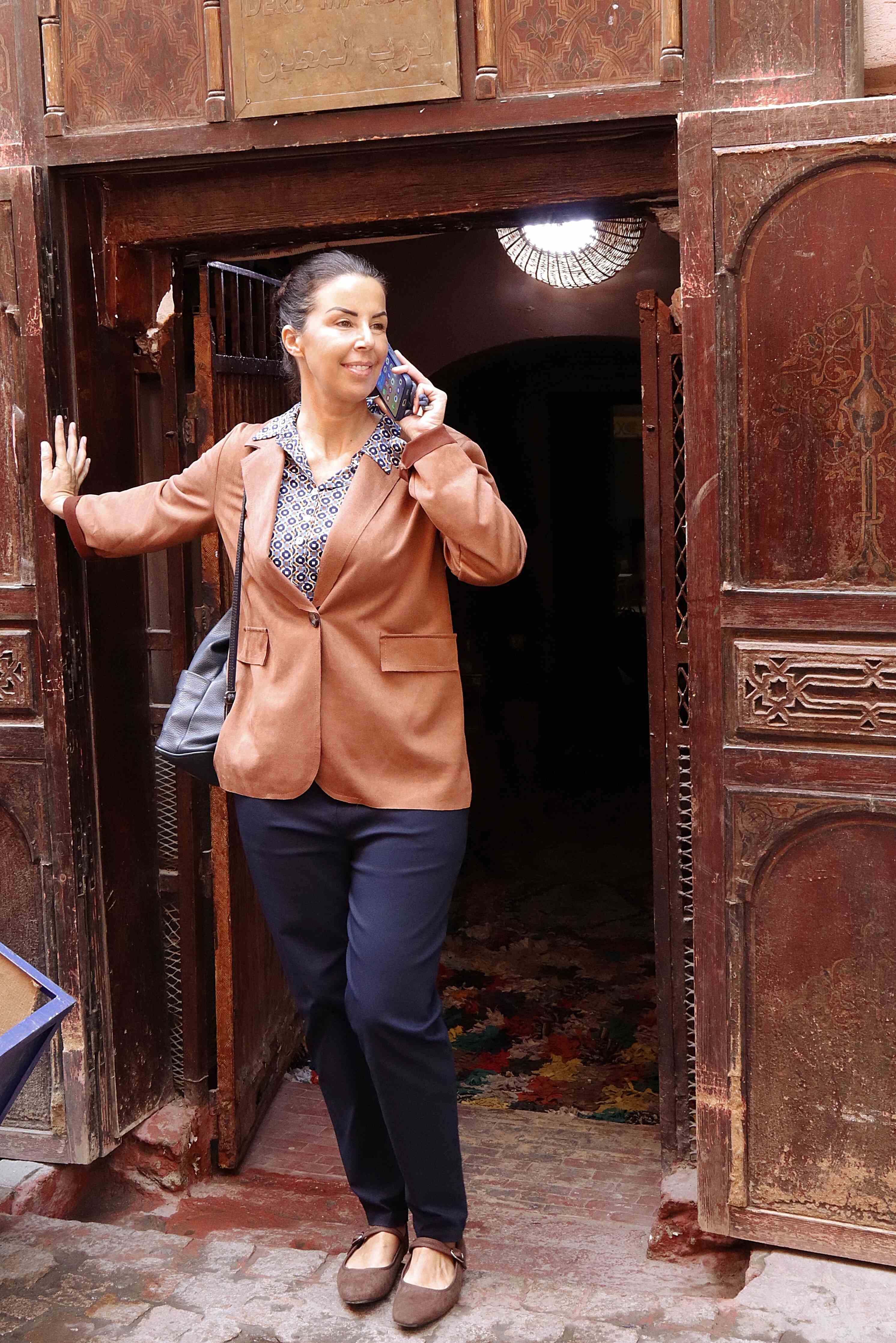 Giacca tabacco eco camoscio elasticizzata taglio over size