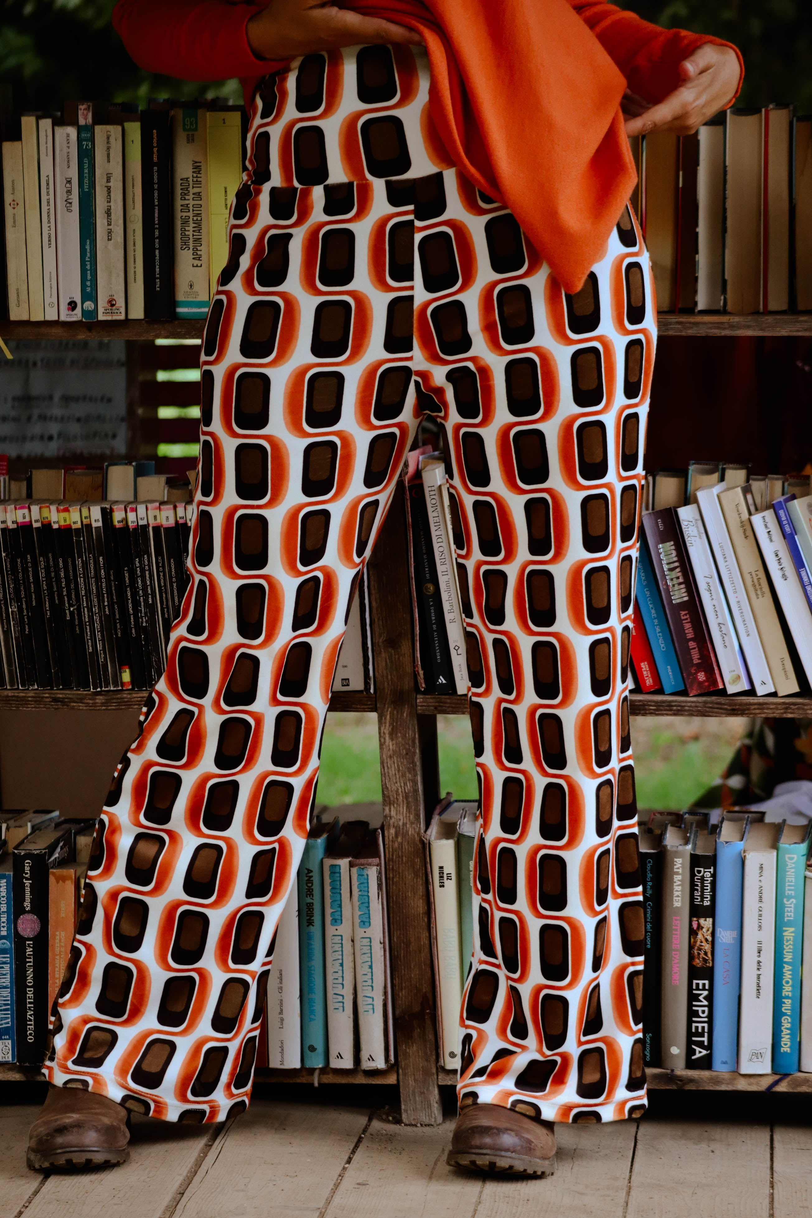 Pantalone palazzo stampa geometrica morbido e soffice jersey vellutina di viscosa elasticizzato