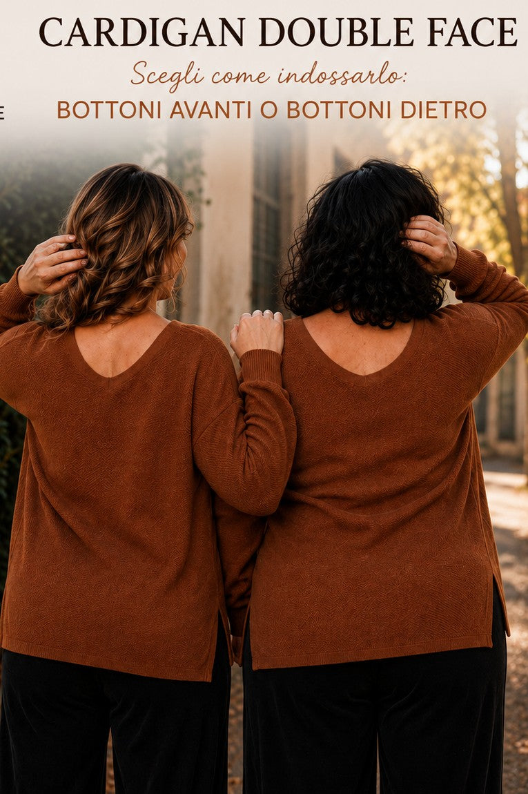 Cardigan Due Modi tabacco donna in lana e cashmere Tessimete – foto indossata