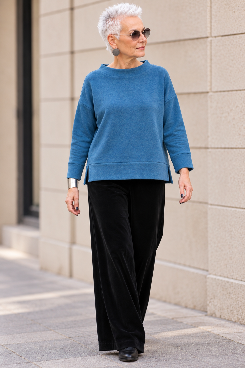 Maglione Madreperla turchese lago donna in lana Punto Milano Tessimete – dettaglio stile