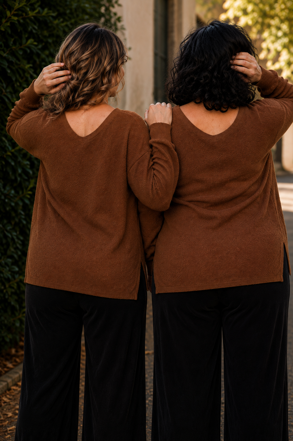 Cardigan Due Modi tabacco donna in lana e cashmere Tessimete – look donna